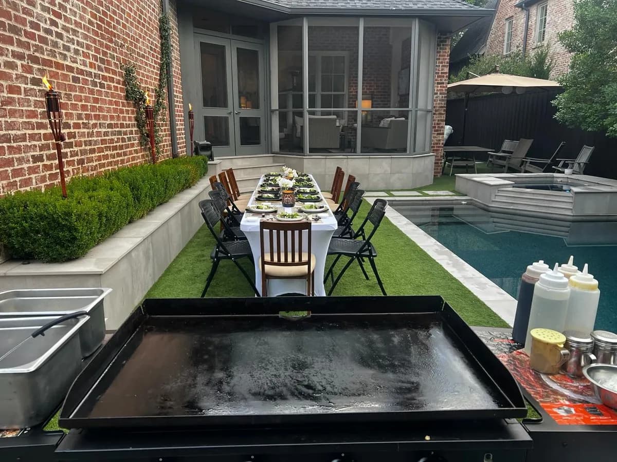 Private hibachi chef catering an event in Richardson, Texas