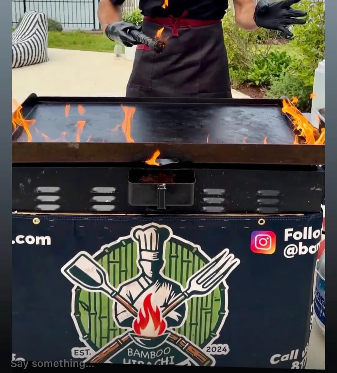 Private hibachi chef catering an event in Manhattan, New York